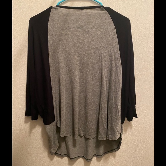 3/4 sleeve Shirt! - Picture 2 of 2